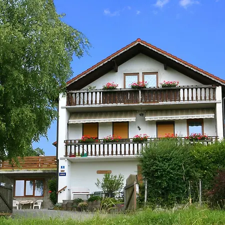 Ferienwohnung & Gastezimmer Familie Englstorfer ゲストハウス